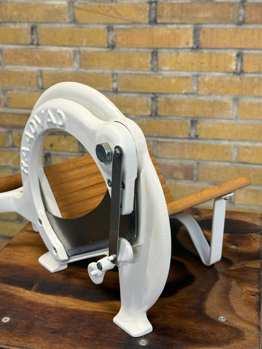 Coupe-pain danois Raadvad 294 – Ove Larsen – keukenaccessoires, Metal, Wood (photo 2 of 7)