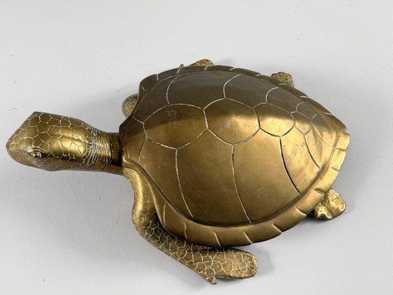 Image 1 of Hollywood Regency, scultura di tartaruga in ottone/scatola/tartaruga a becco di civetta, Francia, anni '70