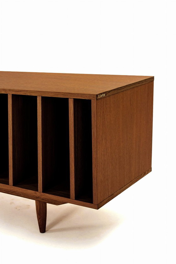 Image 1 of Dressoir T-S18L schuifdeur 240