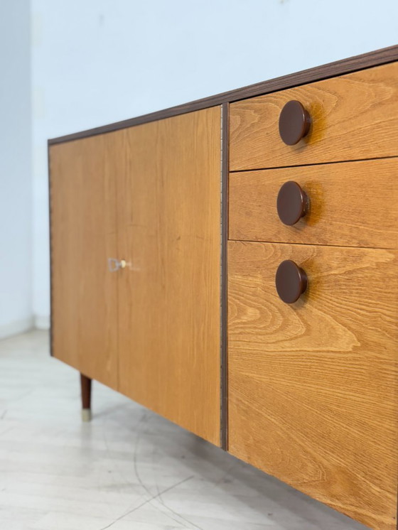 Image 1 of Credenza, cassettiera, comò, mobiletto, vintage di metà secolo
