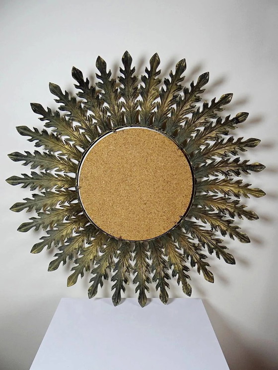 Large Italian sunburst wall mirror in gilded metal, 1960s-70s. – Vintage, Cork (photo 6 of 16)