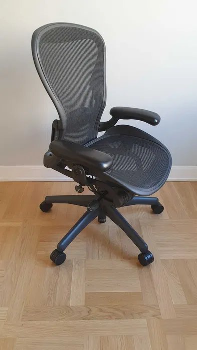 Image 1 of Herman Miller Aeron Classic Bureaustoel