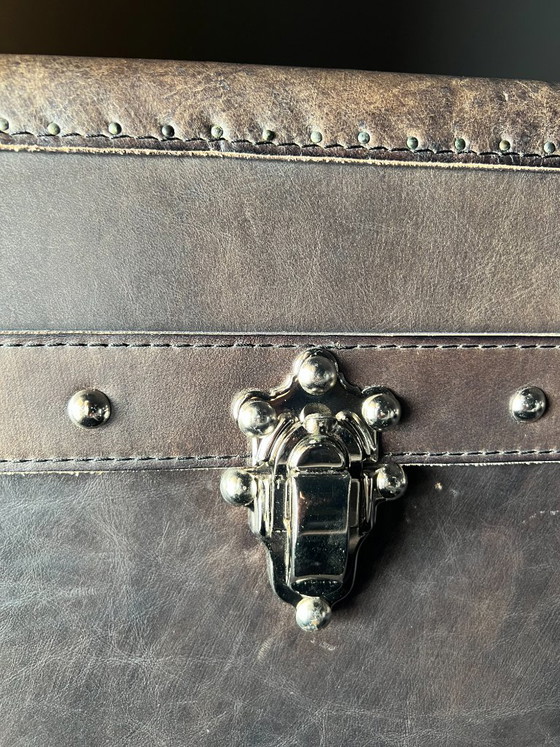 RH Leather Mayfair Steamer Trunk Cassettiera Doppia - Saddle Black I, Restoration Hardware, Cassettiere, Pelle (foto 5 di 8)