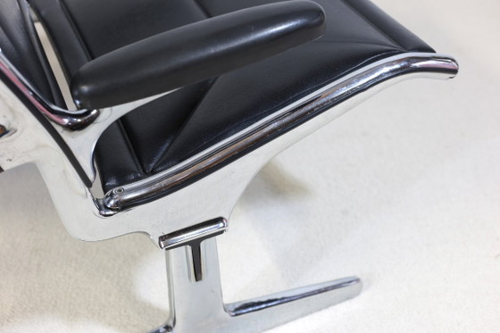 Charles and Ray Heames Airport Armchairs – Herman Miller, Chrome (photo 9 of 14)