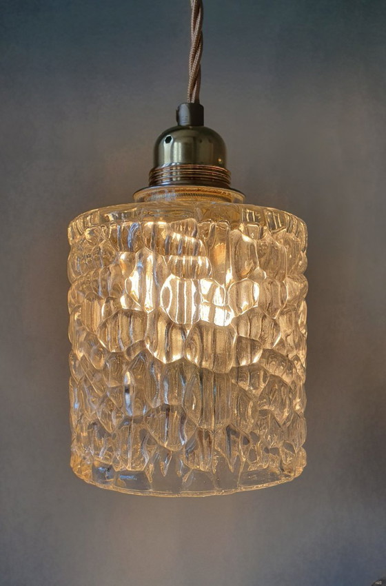 Image 1 of Set van 2 Vintage hanglampen - crackle glass - textuur - midcentury design