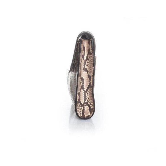 Image 1 of Gucci Clutch aus Pythonleder mit Metallklappe