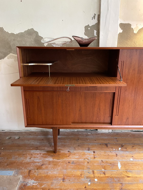 Image 1 of Vetrina vintage dalla Danimarca