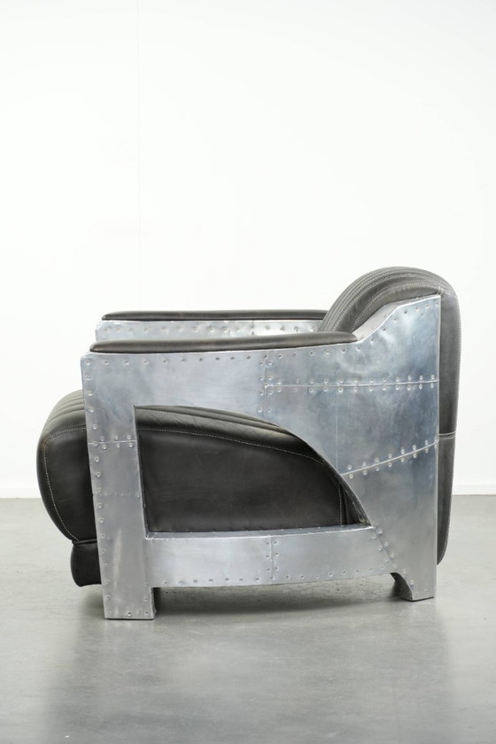 Image 1 of Bijzonder mooie en comfortabele rundleren aviator design armchair/ fauteuil afgewerkt met aluminium
