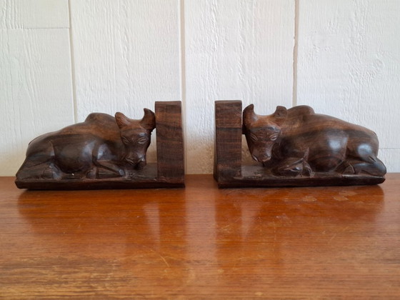 Image 1 of Een paar brutalistische boekensteunen