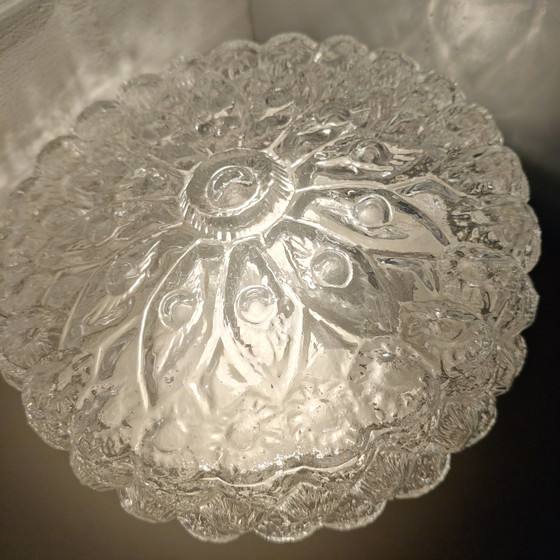 Vintage plafondlamp met gestructureerd glas – Bloemenmotief van geperst glas – jaren 70 – Plafondlampen (photo 7 of 14)