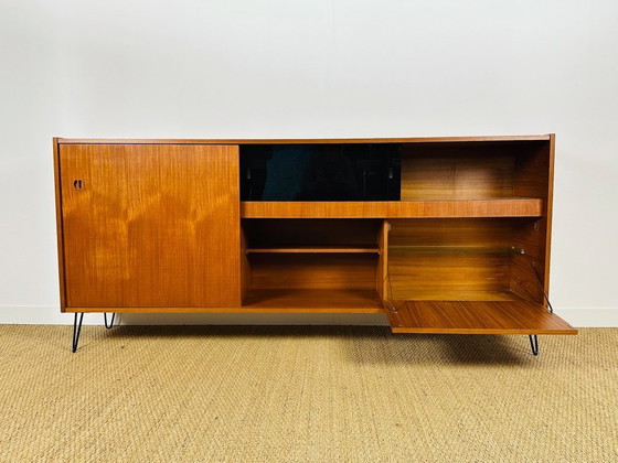 Image 1 of Enfilade haute vintage scandinave en teck, 1960