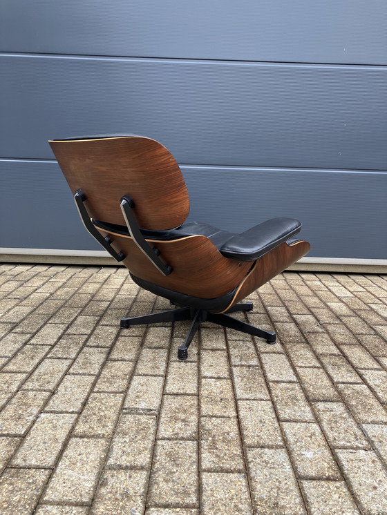Image 1 of Sillón Eames de Herman Miller by Vitra con otomana. ¡De 1983 con factura! Rio Palissander