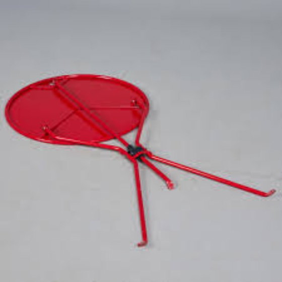Mesa plegable Zanotta Cumano original de Achille Castiglioni – Mesas de centro, Metal (photo 4 of 5)