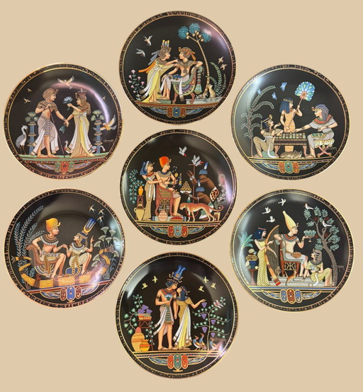 "The Legend of Tutankhamun" | 7 hand-painted porcelain collector plates in gold | mint condition