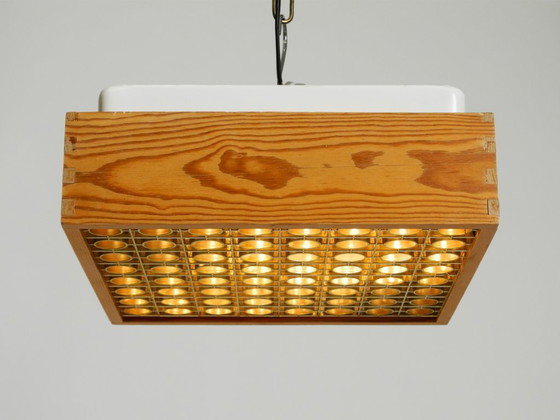 Image 1 of Magnifique plafonnier carré des années 1970 en bois de pin, de la marque Alda Sweden.