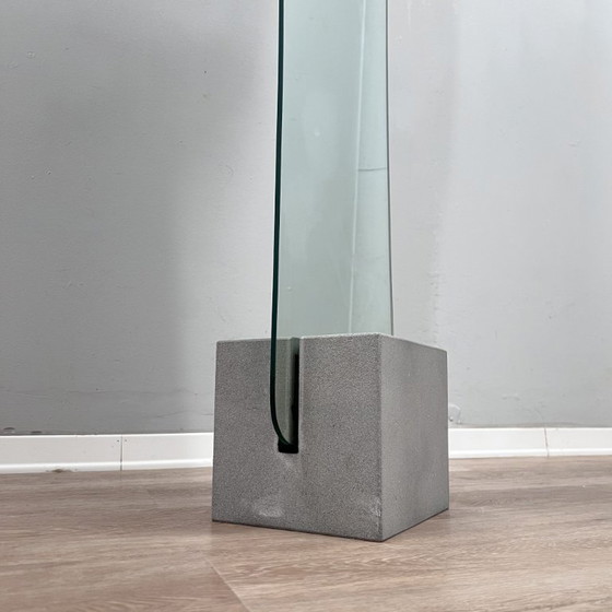 Acerbis "Narciso" Postmodern Silhouette Standing Floor Mirror 1980s – Stone (photo 10 of 14)