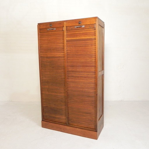 Eiken rolluikkast met 2 luiken, 148 cm hoog, jaren '50