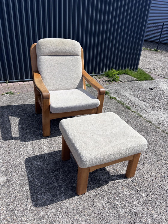 Image 1 of Vintage eiken dyrlund design easy chair met poef