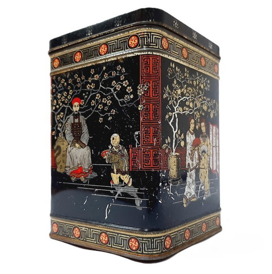 Image 1 of Vintage oriental rectangular tin box