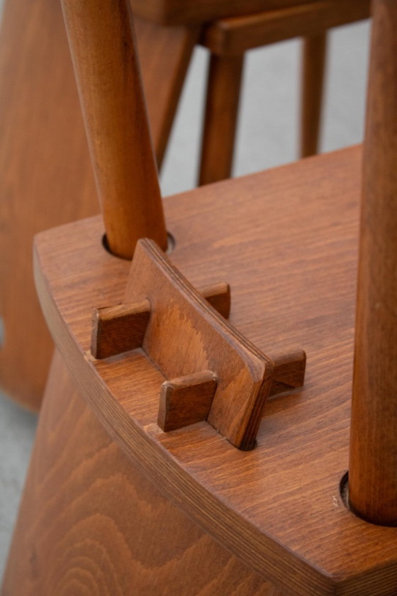 Set di quattro sedie compatte in compensato — anni '60 – Sedie da pranzo, Wood (photo 13 of 14)