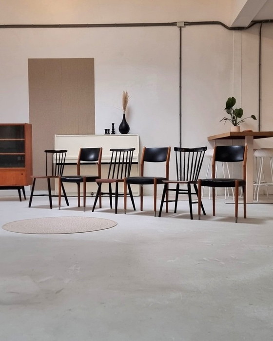 Image 1 of Sillas de mediados de siglo