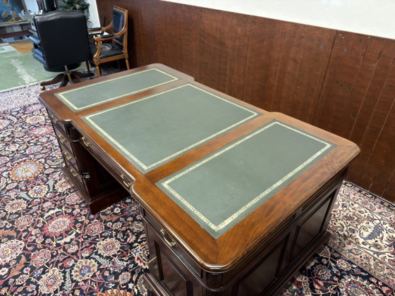 Scrivania da Partner Vintage Inglese Classica – Scrivanie, Leather, Wood (photo 17 of 20)