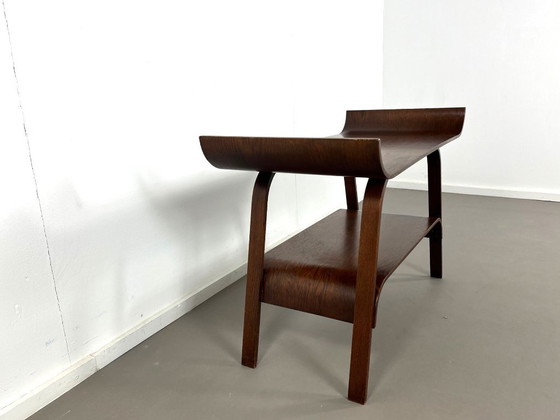 Image 1 of Tavolino laterale in compensato dal design modernista olandese degli anni '50.