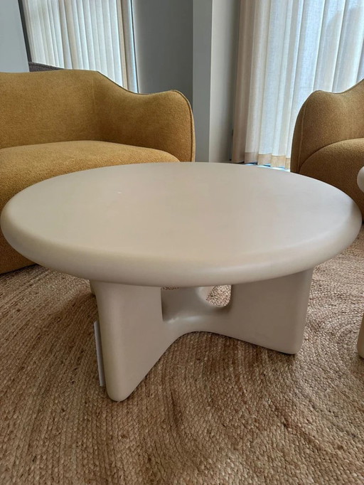 Table basse Onomo en pierre de boue