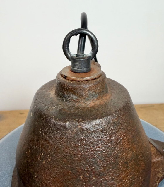 Image 1 of Industriële hanglamp van grijs emaille en gietijzer, jaren 60