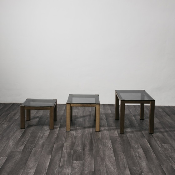 Image 1 of Ensemble de trois tables basses en laiton, style Hollywood Regency, design moderne des années 1970