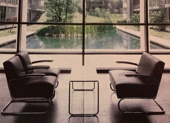 Due Poltrone S411 in pelle, Thonet, Legno, Nero (foto 11 di 12)
