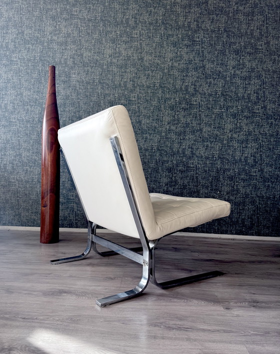 Image 1 of Vintage Italian Lounge Chair in White Leather, 1970s