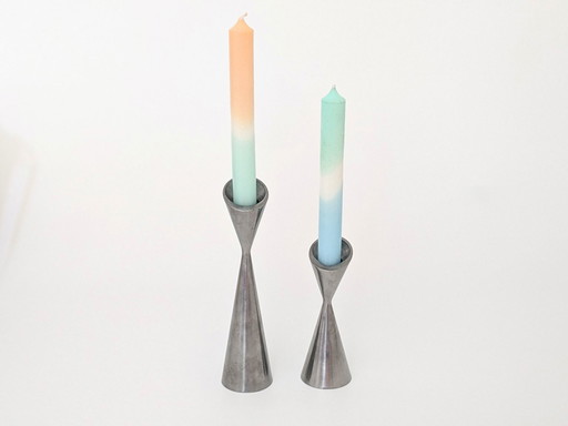 2x Vintage Candlesticks