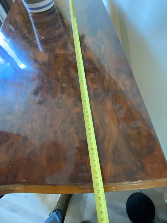 Image 1 of Antieke Notenhouten Buik Ladekast