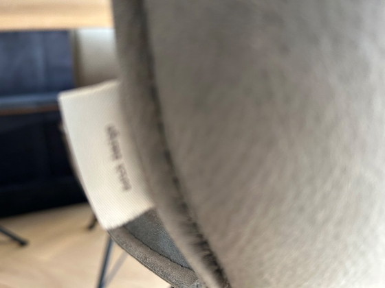 Image 1 of Tavolo da pranzo Bert Plantagie abbastanza nuovo - Rovere con struttura in metallo