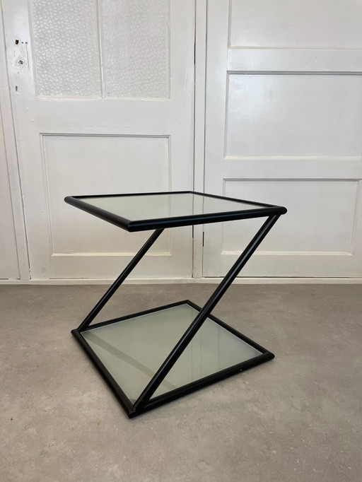 Table Harvink Z – métal noir et verre