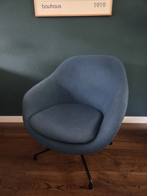 HAY Armchair All About Lounge AAL81 - Chair Petrol Blue With Swivel Base AAL 81 – fauteuils, Textile