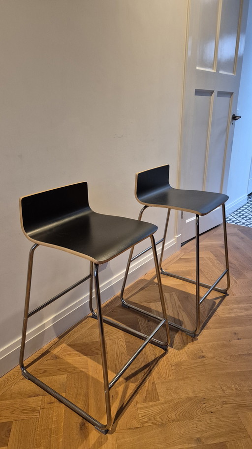 Zwei Barhocker von Ikea