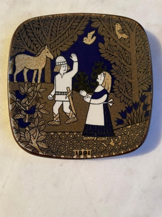 Image 1 of Arabia Kalevala Wall Plates Finlandia 1977-1999