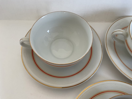 Image 1 of Tasses et soucoupes THUN Tchécoslovaquie, 1970