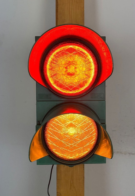 Image 1 of Vintage groene Italiaanse verkeerslichten, jaren 80