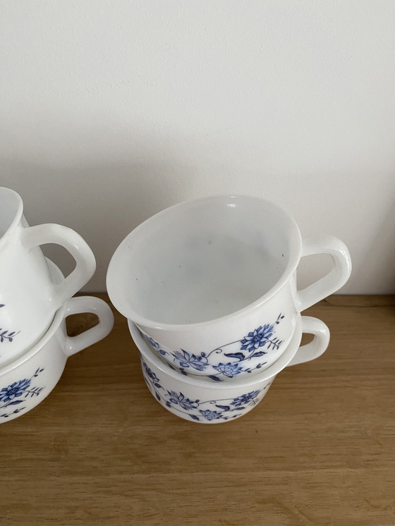 Image 1 of 6 tazzine da caffè vintage Arcopal "Blue Onion"