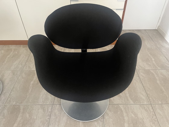 Image 1 of 2x Artifort Little Tulip negro tapizado