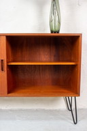 Commode vintage en teck, buffet, meuble bas, style années 1960