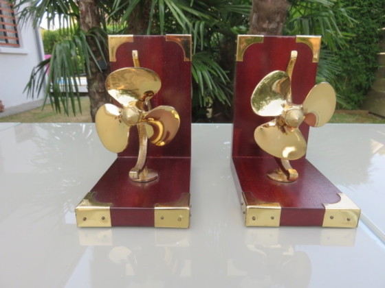 Image 1 of Buchstütze "Schiffsschraube" Palisander, Messing, 1970