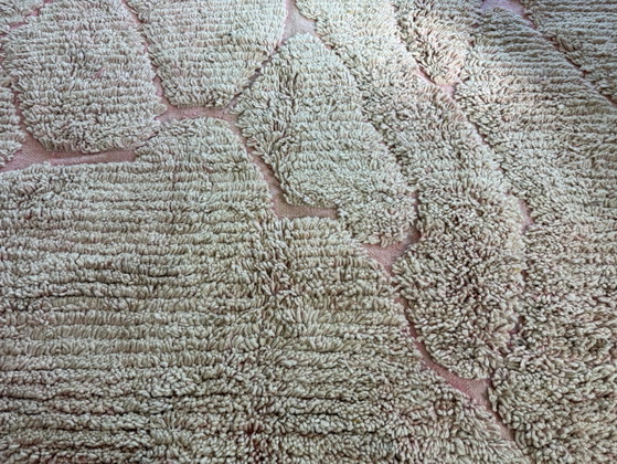 XXL Marokkanischer Wollteppich in Zartrosa – 383 × 256 cm – Teppiche & Läufer, Wool (photo 4 of 8)