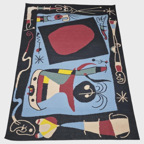 Joan Miró Femme et Miroir handgeweven tapijt | Wol, katoen, textielkunst (104 × 79 in) (photo 3 of 9)