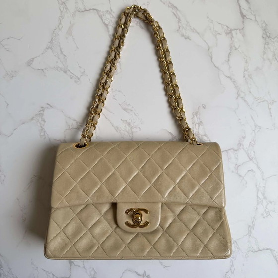 Chanel small classic flap bag beige vintage – Overige tassen, Lamsleer (photo 4 of 17)