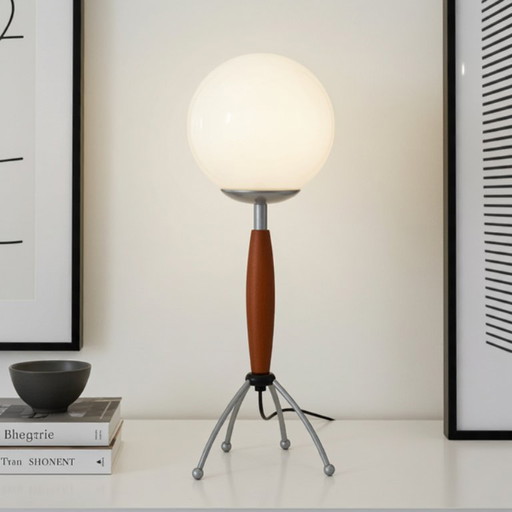 Mid-Century Modern & Vintage Kugel Tischlampe