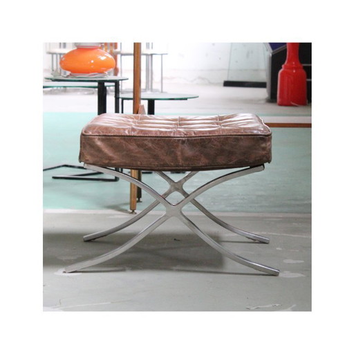 Barcelona fauteuil met poef